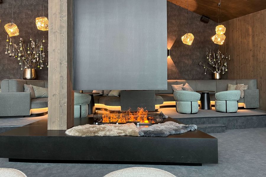 alpine-style hotel lounge furnishings
